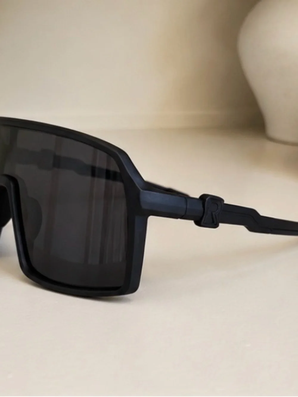 RUDSAK Black Shield Sunglasses